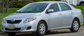 Silver 2009 Toyota Corolla CE sedan